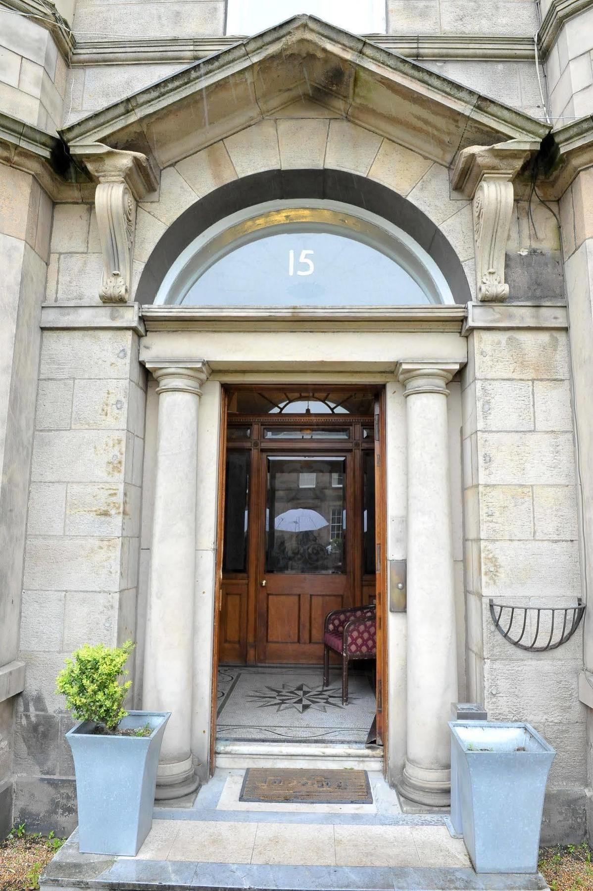 The Thrums Edinburgh Luaran gambar